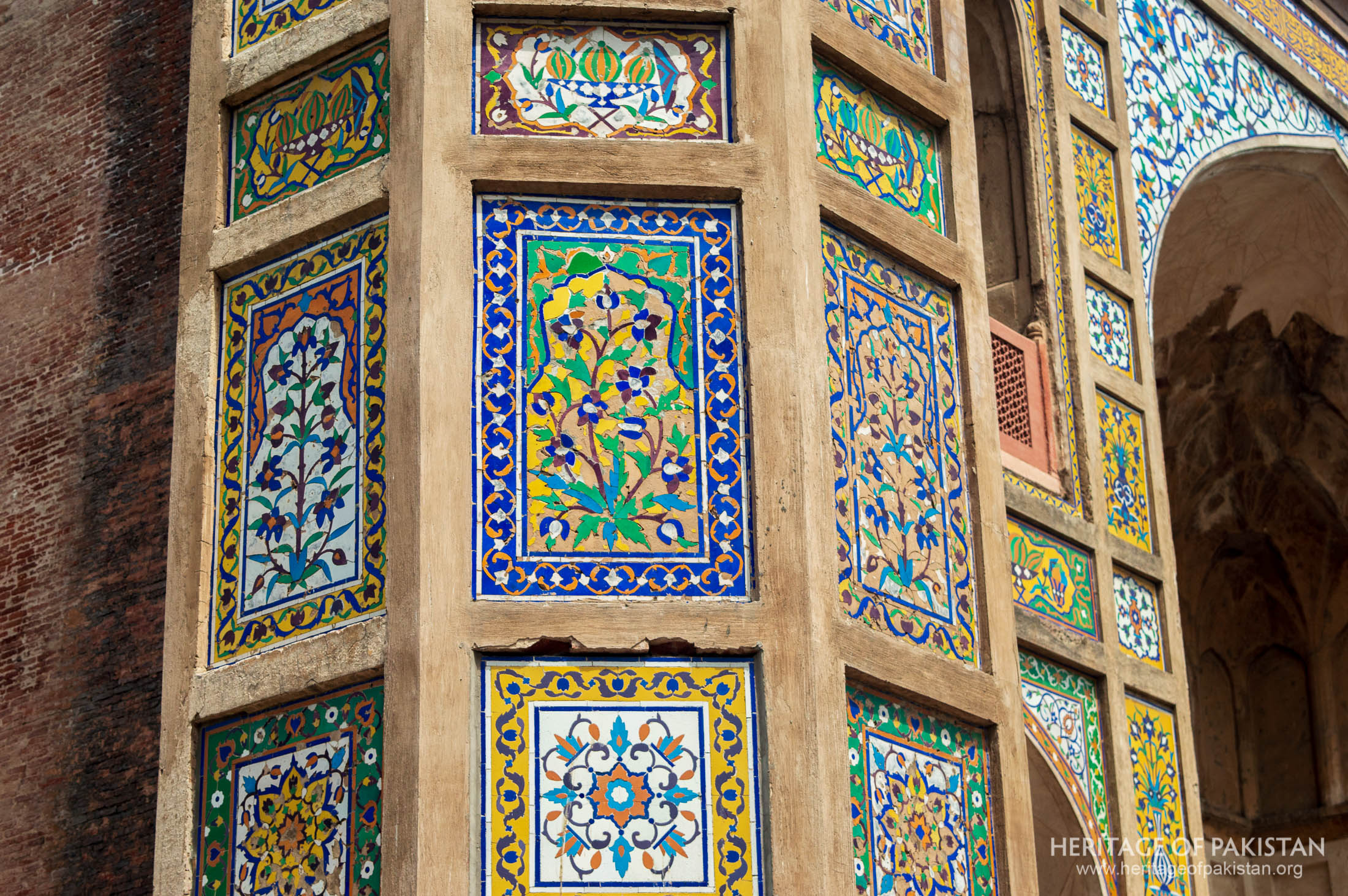 Today, Chauburji stands on Multan Road as a protected heritage monument of Punjab.